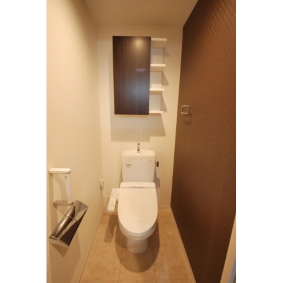 トイレ　※同タイプのお部屋