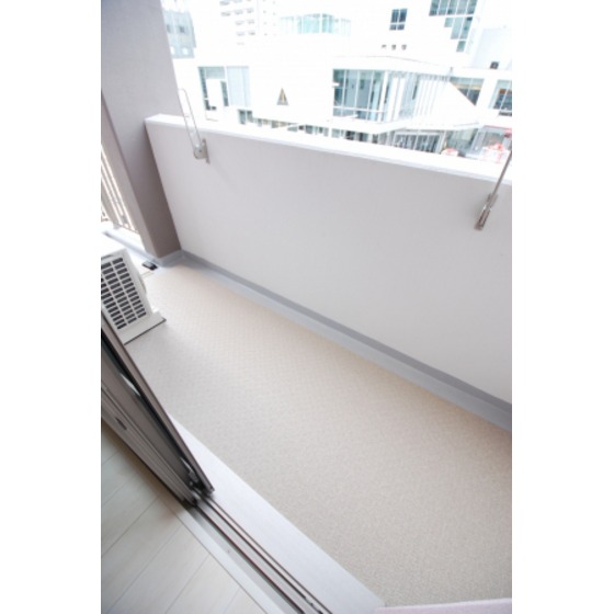 バルコニー　※同タイプのお部屋