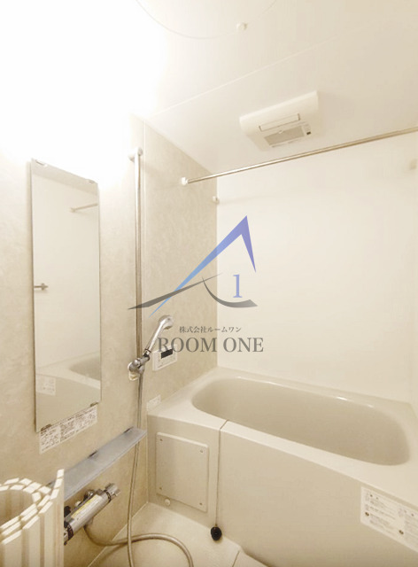 バス・シャワールーム　お風呂です。