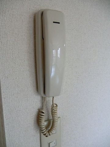 その他設備　インターホンあり