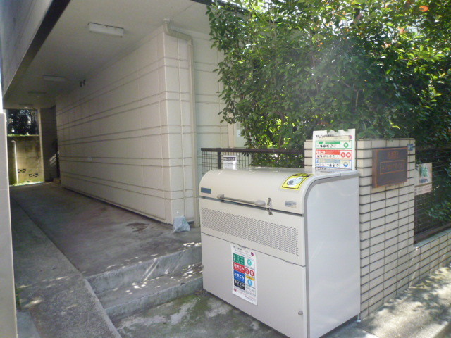 エントランス　明るいエントランス♪