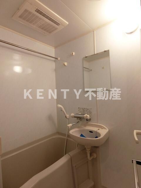 洗面設備　洗面所です