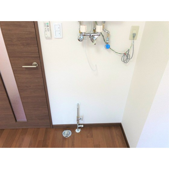 洗面設備　洗濯機置場
