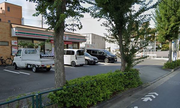 コンビニ　セブンイレブン(分梅町)（コンビニ）まで378m