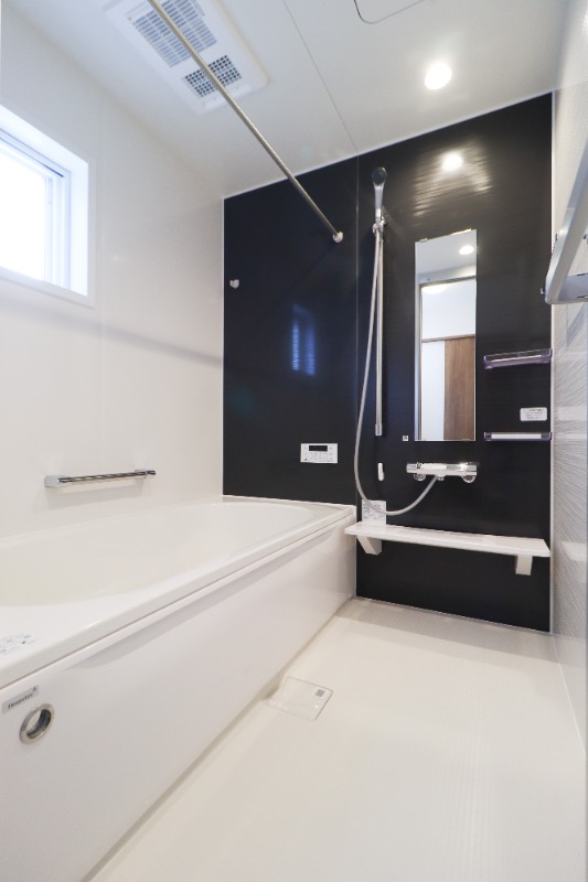 バス・シャワールーム　図面と現状に相違がある場合には現状を優先