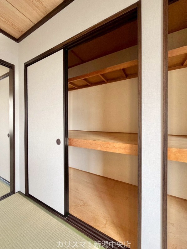 収納　※別部屋参考写真