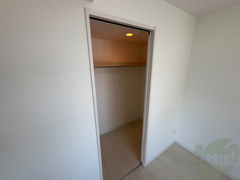 収納　収納もバッチリあるのでお部屋が片付きますよ！