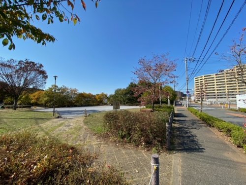 公園　小山多摩境公園（公園）まで387m
