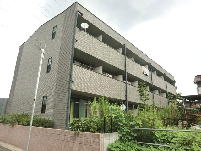 建物外観　☆鉄骨造３階建て！外観です。☆