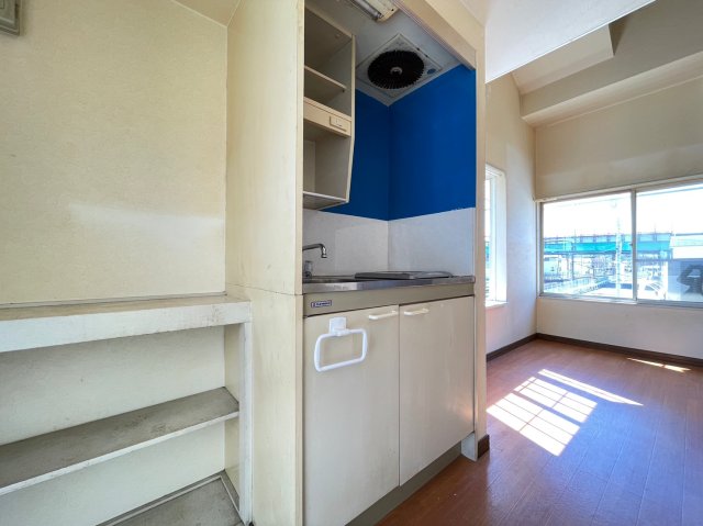 キッチン　※別部屋参考写真※