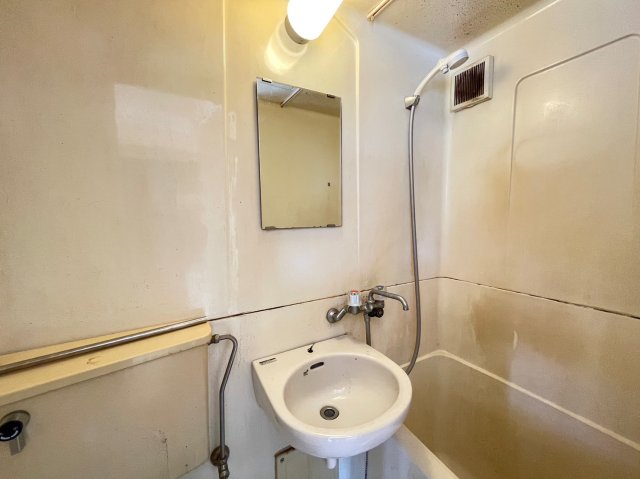 洗面設備　※別部屋参考写真※