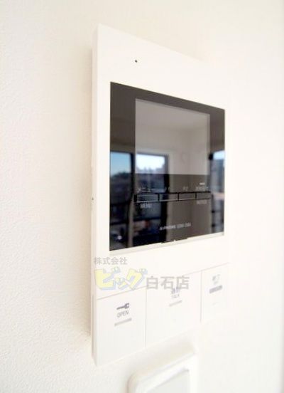 セキュリティ　モニター付きインターホン完備しています♪