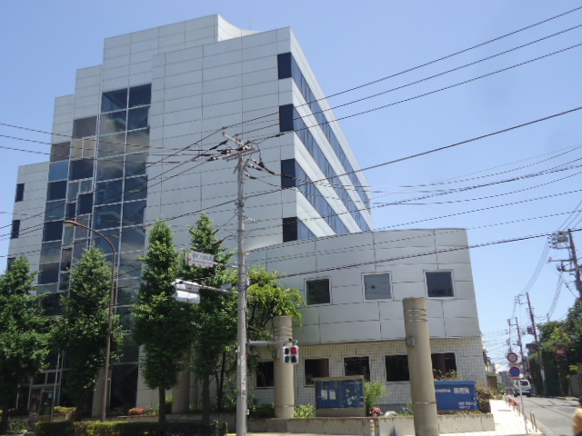 病院　昭和大学病院　東棟（病院）まで692m