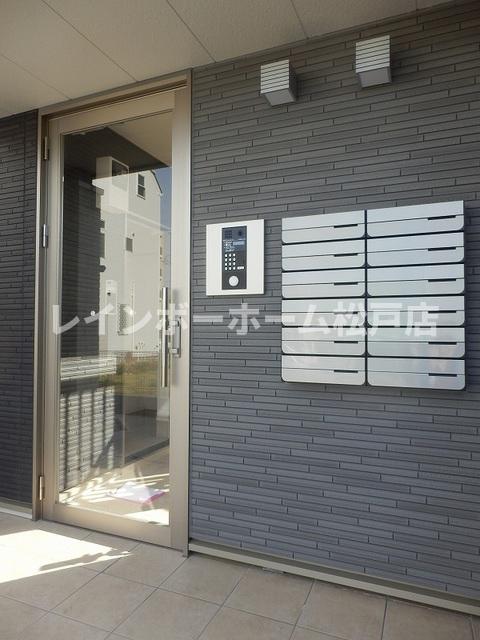 エントランス　毎日通るエントランスはこのようになっています