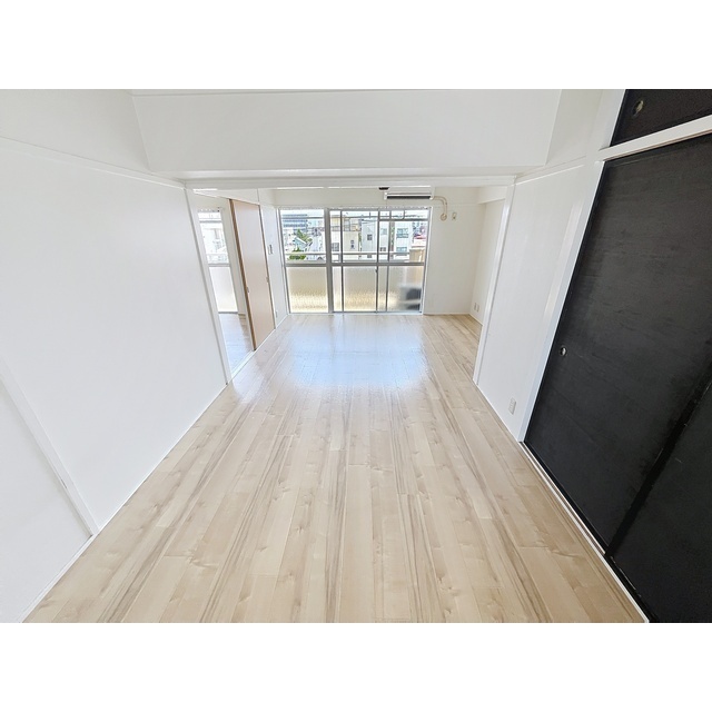 居室・リビング　同タイプのお部屋です（イメージ画像）