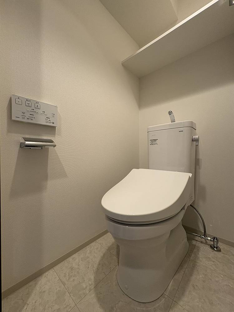 トイレ　ゆったりとした空間のトイレです