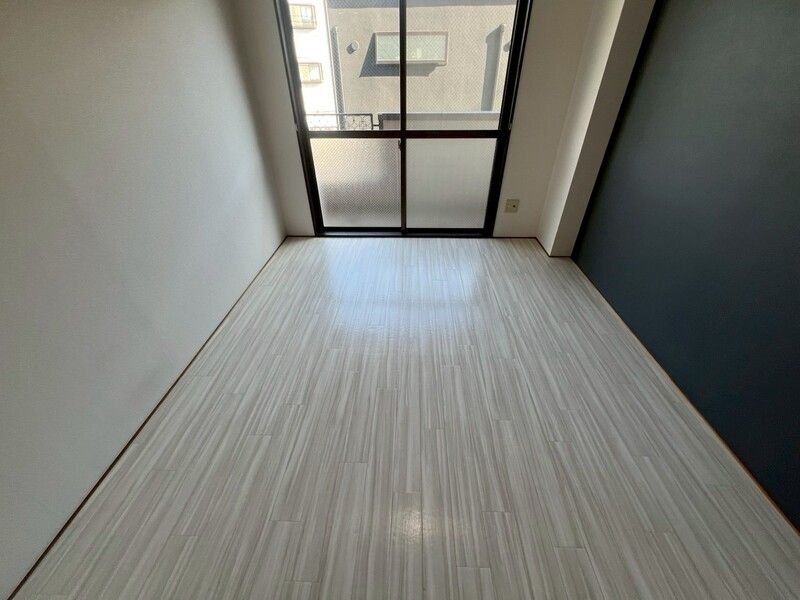 居室・リビング　＊別部屋参考写真です。