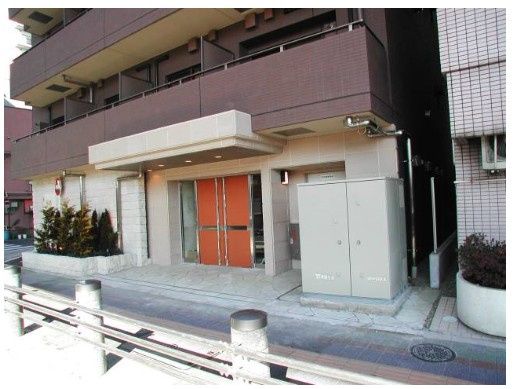 エントランス　☆共用部分☆