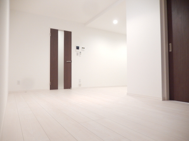 建物外観　同シリーズの画像参照