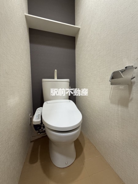 トイレ　温水洗浄便座付き♪