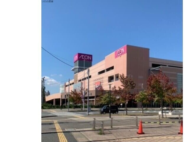 ショッピングセンター　イオンモール福岡伊都本館（ショッピングセンター）まで557m