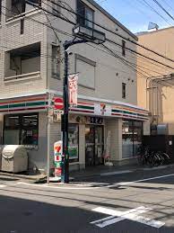 コンビニ　セブンイレブン 初台店（コンビニ）まで503m