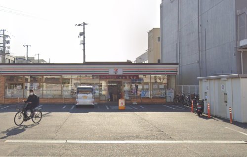 コンビニ　セブンイレブン 神戸細田町4丁目店（コンビニ）まで122m