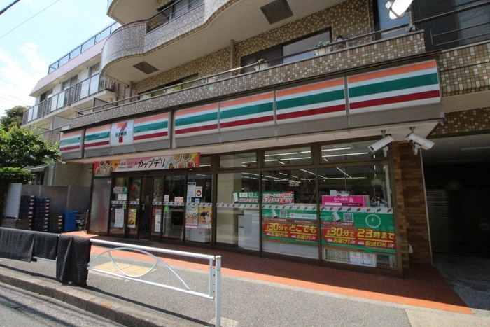 コンビニ　セブンイレブン清水池店（コンビニ）まで235m