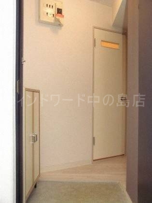 玄関　詳細は、ウィンドワード中の島店までご相談下さい。