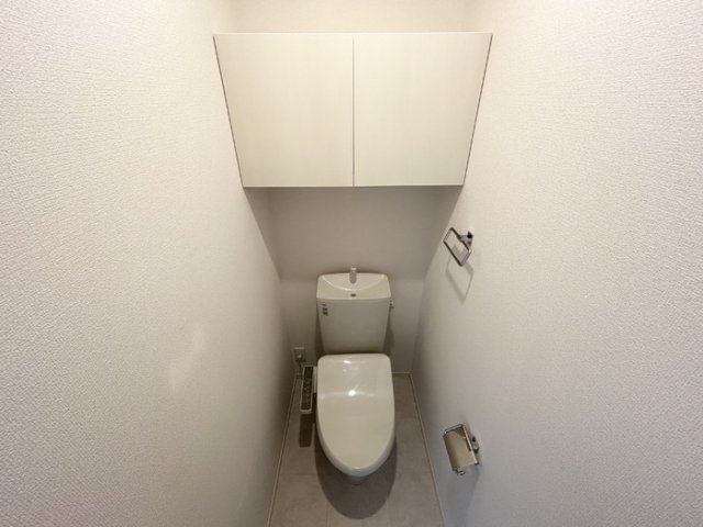 ＪＲ北陸本線 長浜駅 徒歩24分 3階建 築7年のトイレ写真