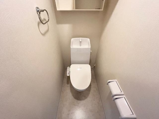トイレ　シャワー付トイレ