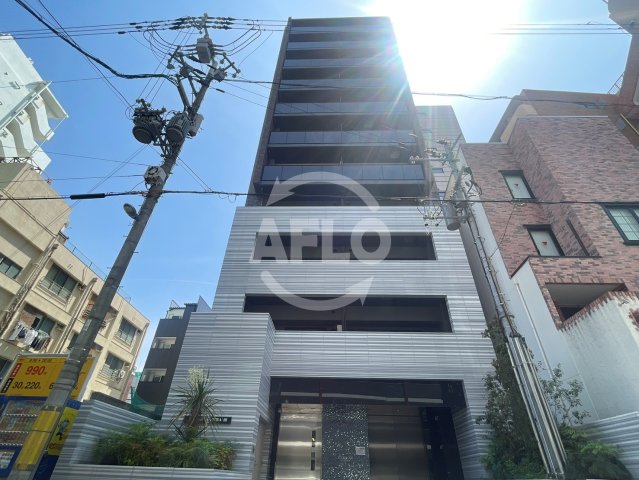 建物外観　エスライズ難波III　外観