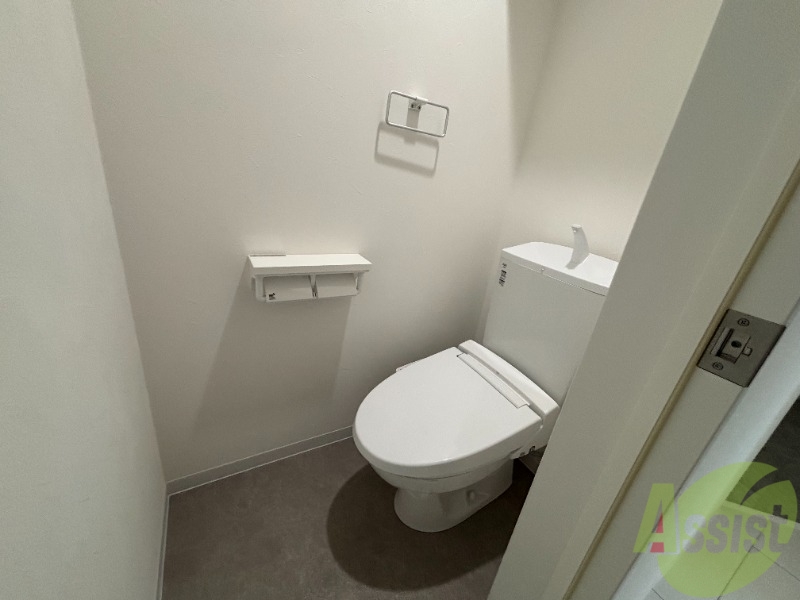 LEROY千里山のトイレ写真