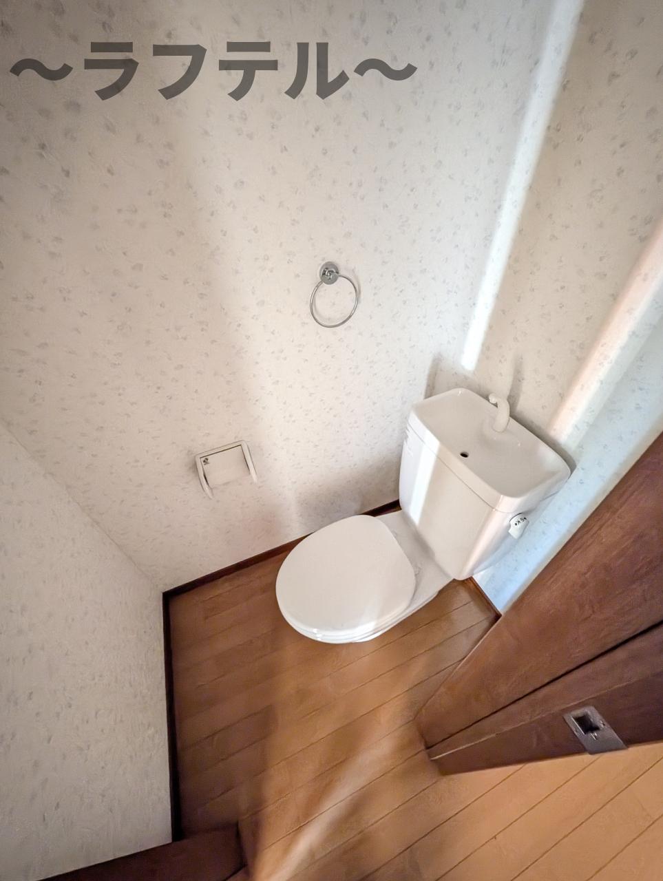 トイレ　別部屋イメージ写真