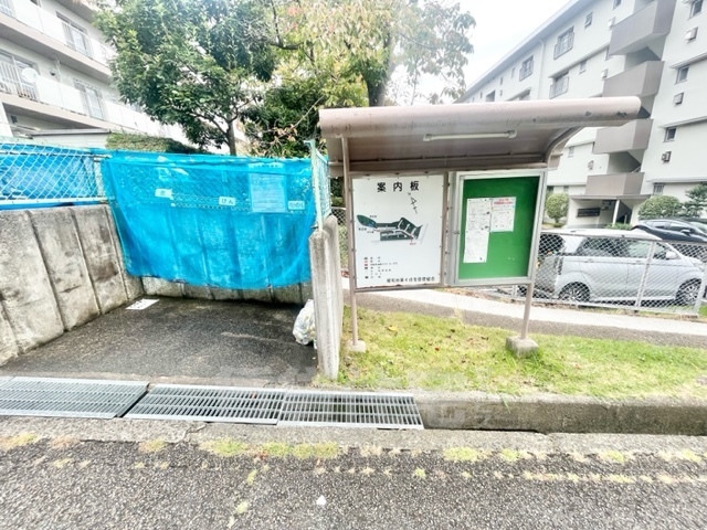 大阪モノレール彩都線 彩都西駅 徒歩73分 5階建 築45年の外観写真
