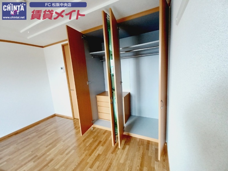 収納　別部屋参考写真