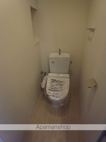 地下鉄鶴舞線 大須観音駅 徒歩2分 15階建 築15年のトイレ写真