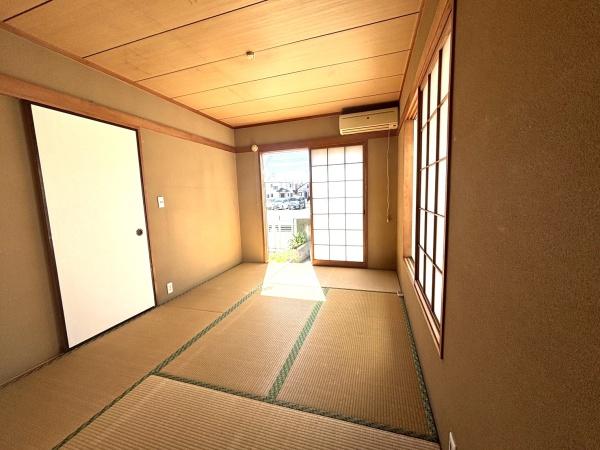 大塚貸家の内装写真