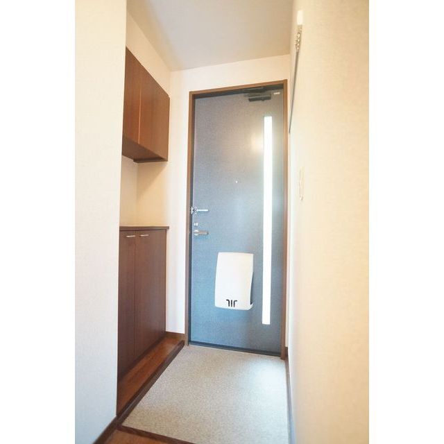 コンフォートIIIの玄関写真