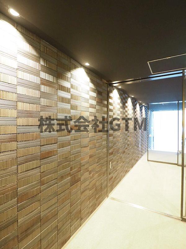 東京メトロ日比谷線 小伝馬町駅 徒歩2分 15階建 築4年の外観写真