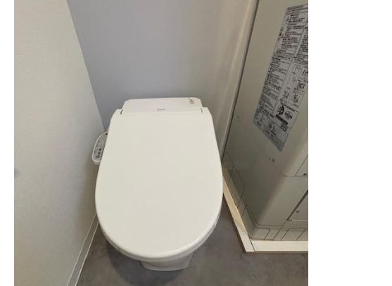 トイレ　ゆったりとした空間のトイレです