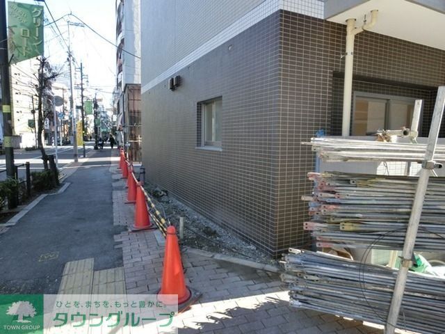 ＪＲ埼京線 板橋駅 徒歩3分 8階建 築12年の外観写真