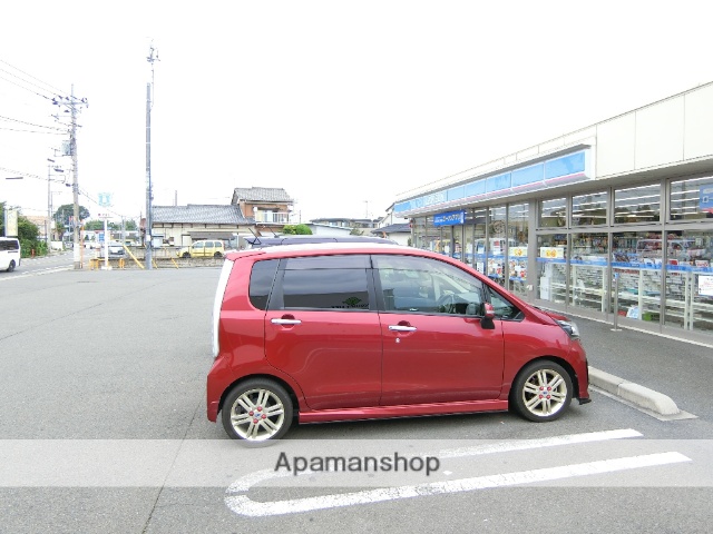 コンビニ　ローソン（コンビニ）まで1656m