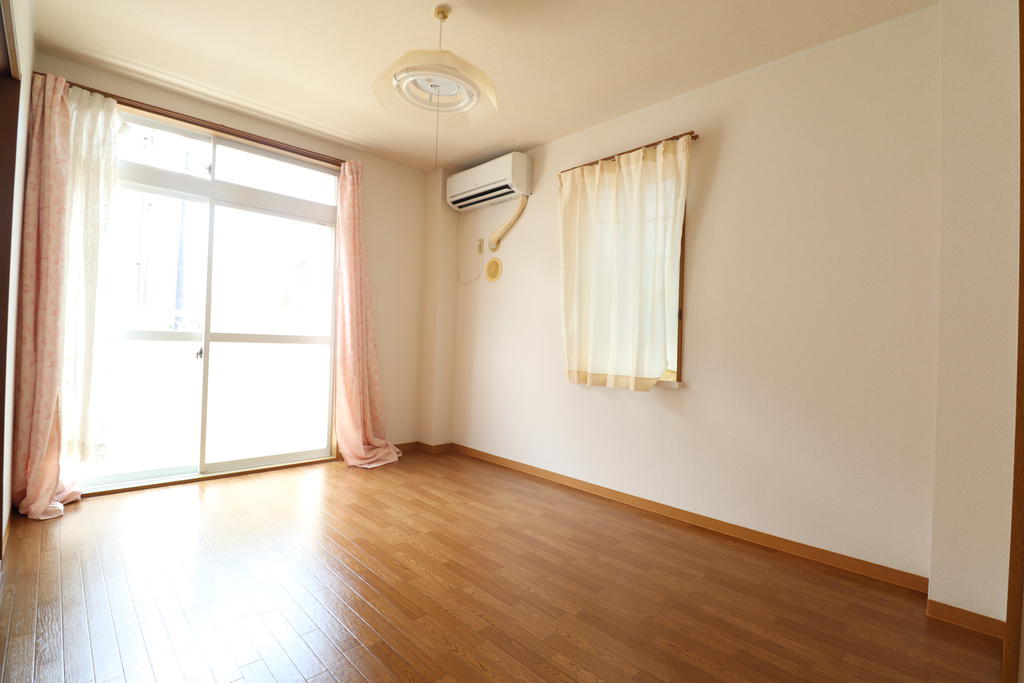 その他部屋・スペース　6帖の洋室！