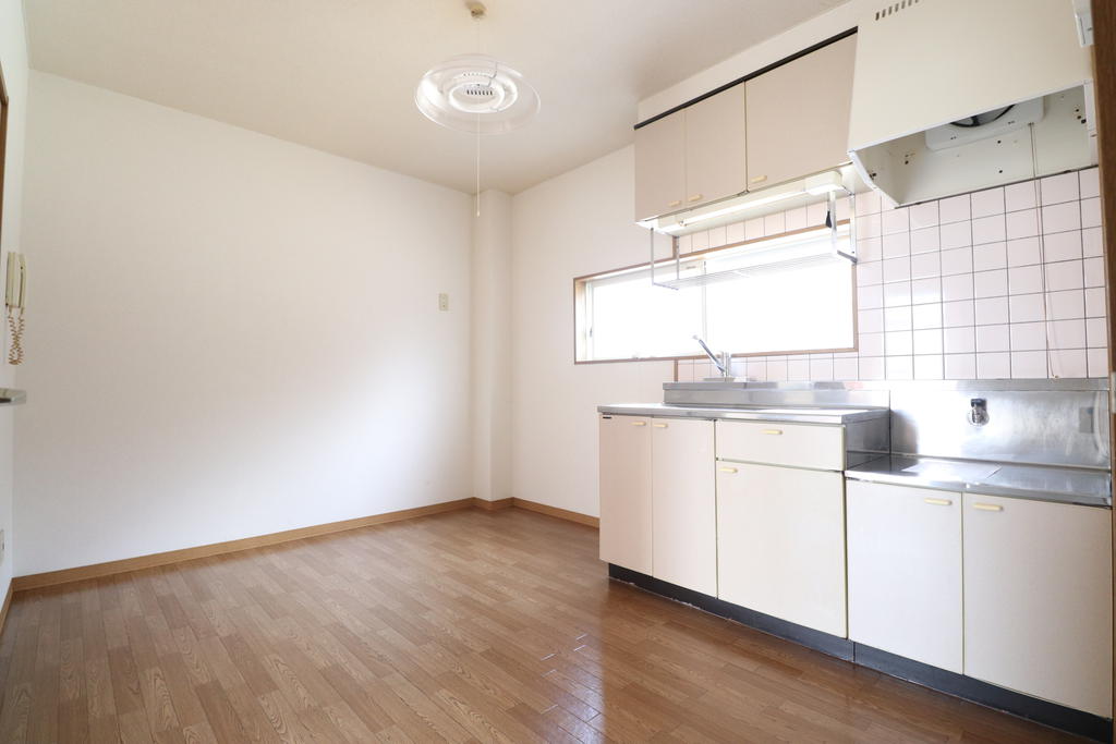 居室・リビング　6帖のDKスペース！