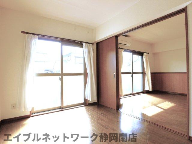 その他設備　個人の部屋や寝室として使える洋室です