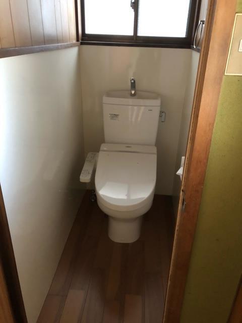 土橋貸家のトイレ写真