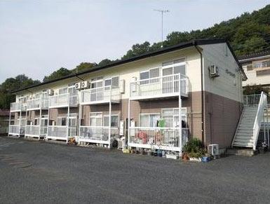 建物外観　保育園・小学校・中学校すべて徒歩圏内♪