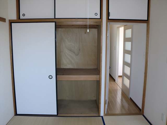 収納　現況を優先します