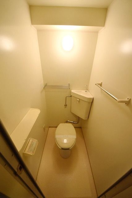 トイレ　★ゆったりとしたトイレです★